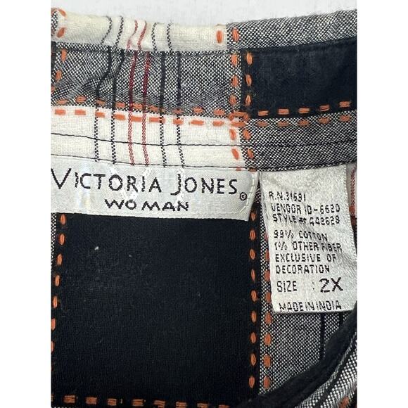 VICTORIA JONES Women's 2x BLACK WHITE Buffalo Plaid embroidered Jack o lanterns - Picture 4 of 6